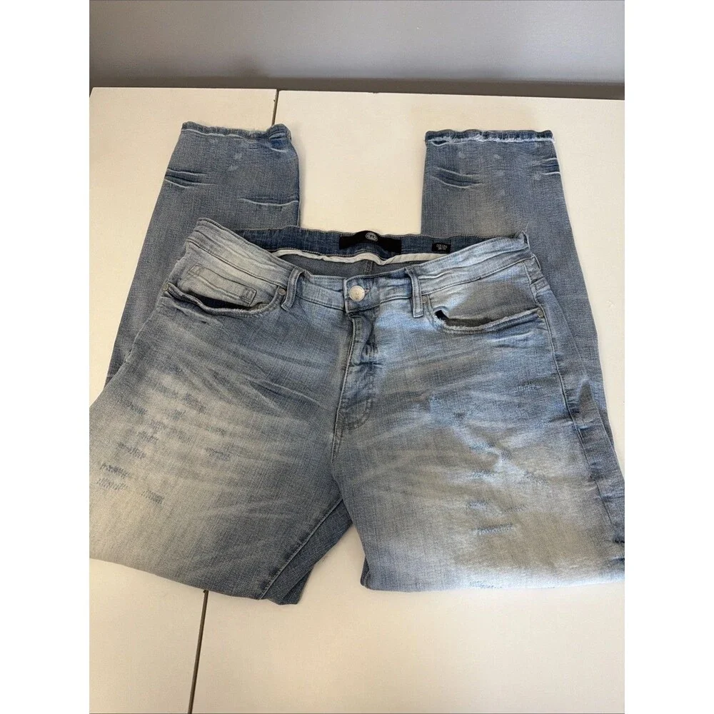 JORDAN CRAIG COLLINS Blow Out Relax Fit Distressed Jeans Light Wash Denim 38x32